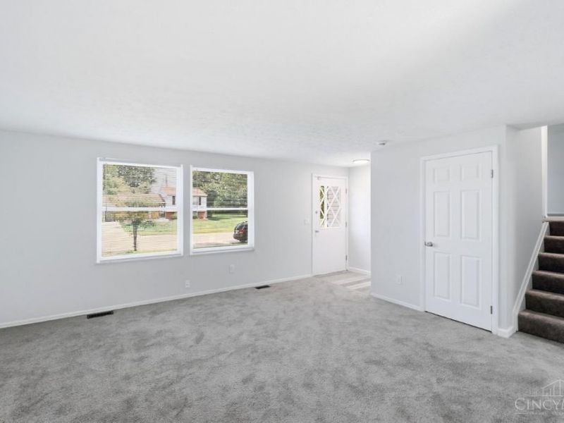 9929 Loralinda Drive, Colerain Township, OH 45251 Photo 8