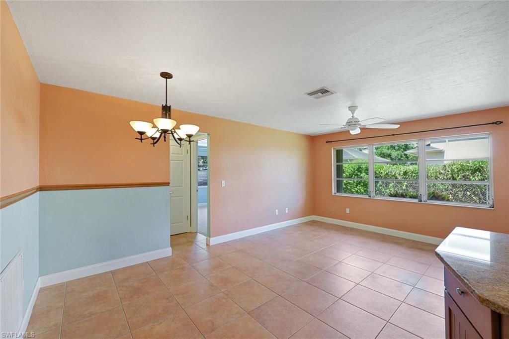 2530 10th St N, Naples, FL 34103 Photo