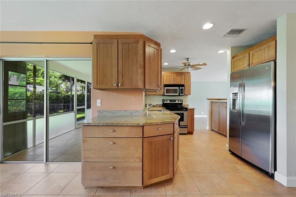 2530 10th St N, Naples, FL 34103 Photo