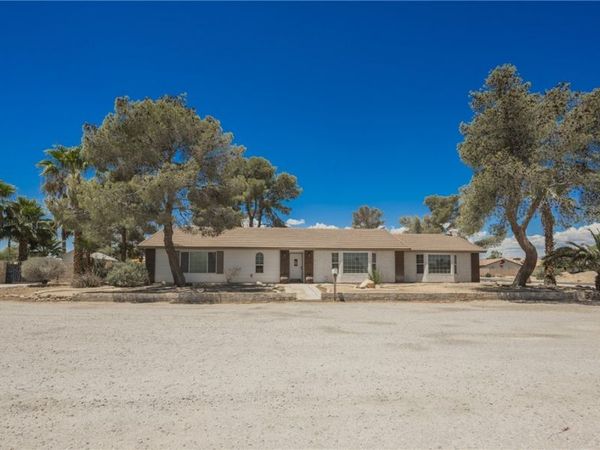 5485 W Meranto Avenue , Las Vegas, NV 89139
