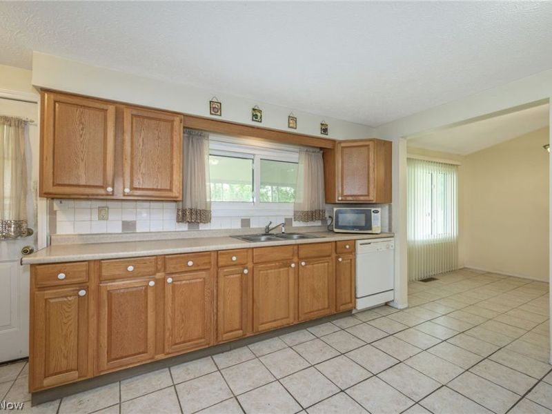 8754 State Route 14, Streetsboro, OH 44241 Photo 7