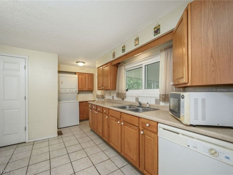 8754 State Route 14, Streetsboro, OH 44241 Photo 8