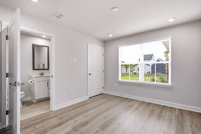 2752 Rowyn St.  Photo 13