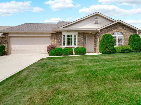 9874 Hart Street, St. John, IN 46373