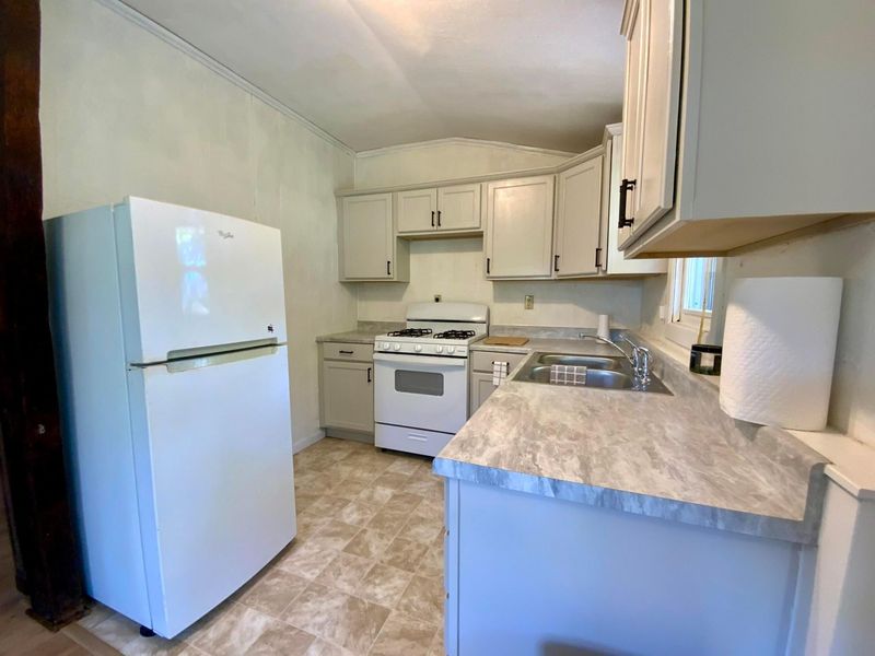 101 Center Street , Gambier, OH 43022 Photo 8