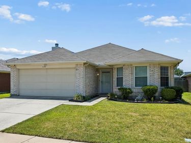 5751 Hunters Bend Lane, Dallas, TX 75249