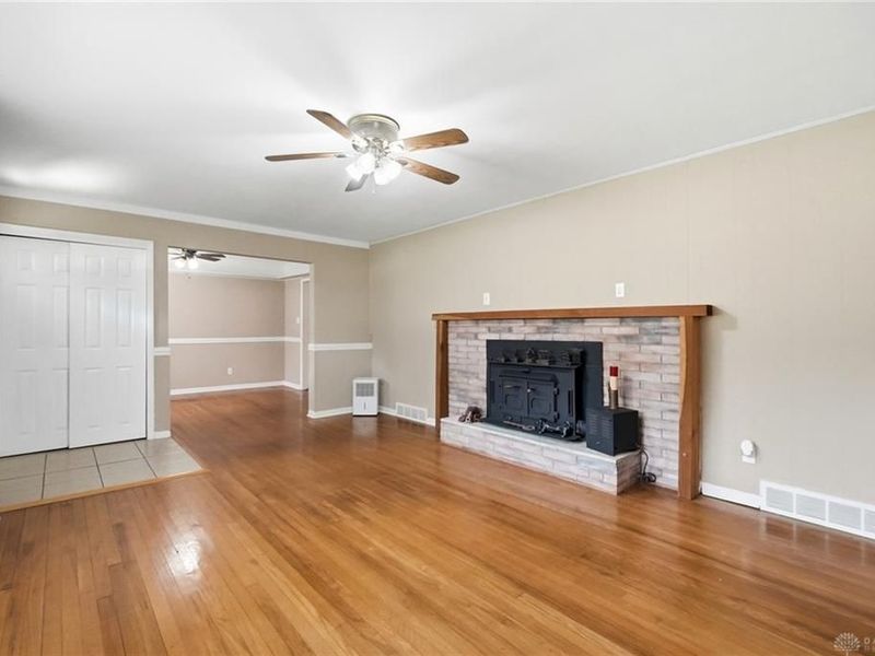 9634 Mintwood Road, Clearcreek Township, OH 45458 Photo 7
