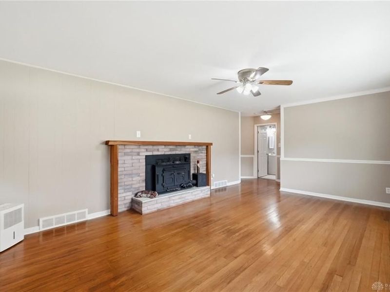 9634 Mintwood Road, Clearcreek Township, OH 45458 Photo 8