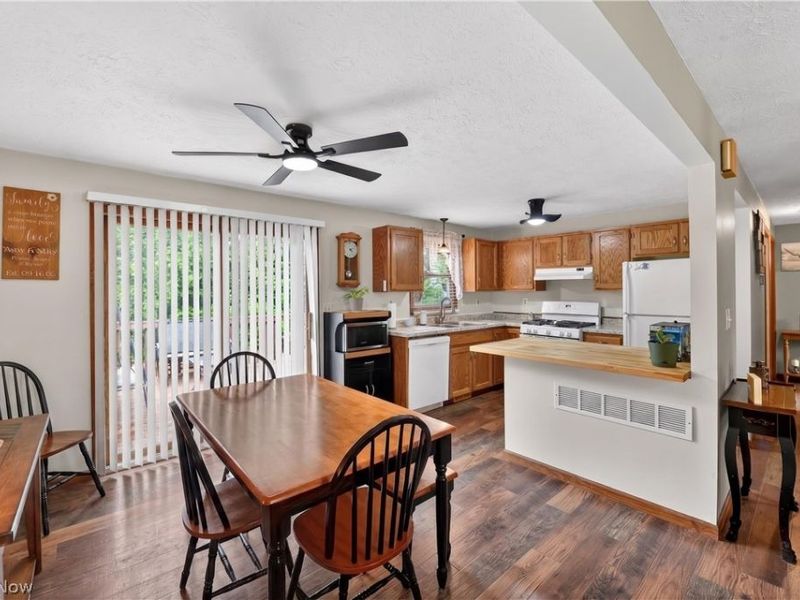 50 Ridge Top Circle , Doylestown, OH 44230 Photo 5