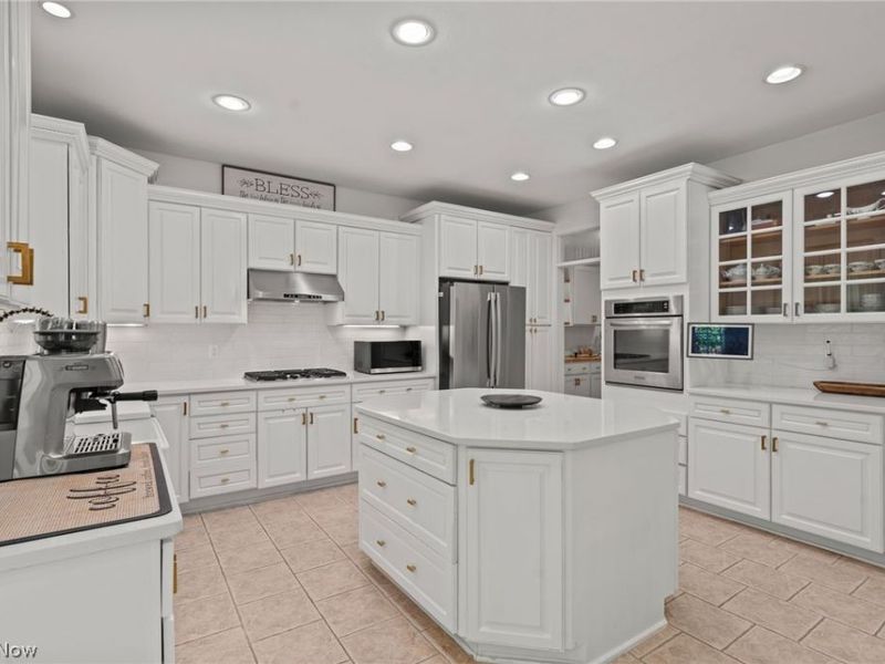 37462 Tidewater Drive, Solon, OH 44139 Photo 12