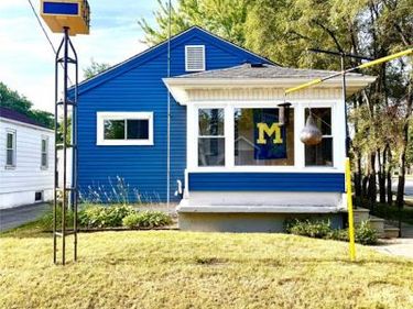 3521 Clairmont Street, Flint, Mi 48503