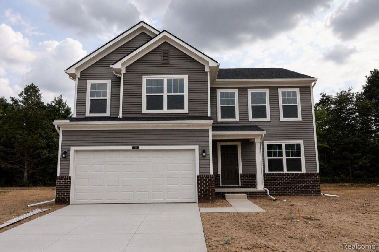 4198 Cedar Lane, Grand Blanc Township, Mi 48439 Main Photo