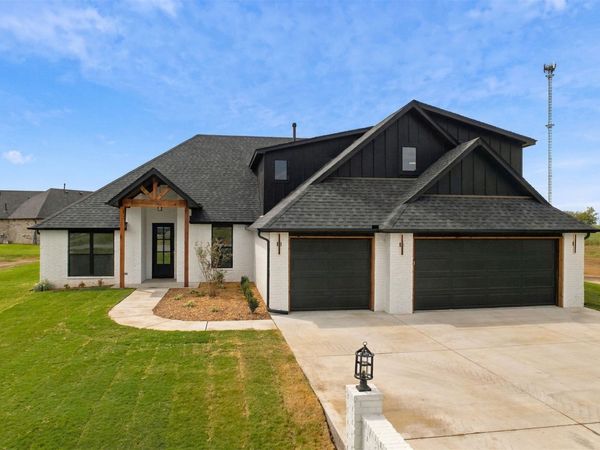 5526 E 137th Street N, Collinsville, OK 74021