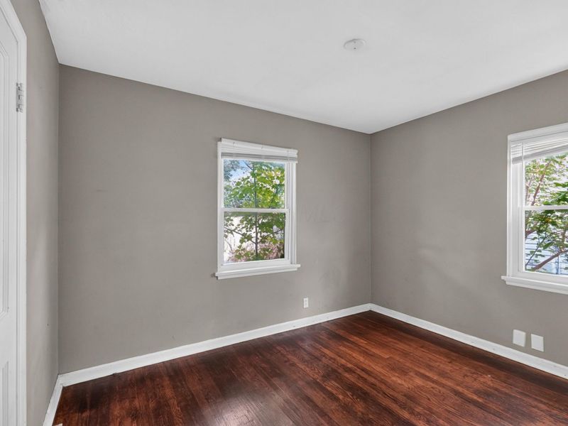 221 N Kellner Road , Columbus, OH 43209 Photo 13