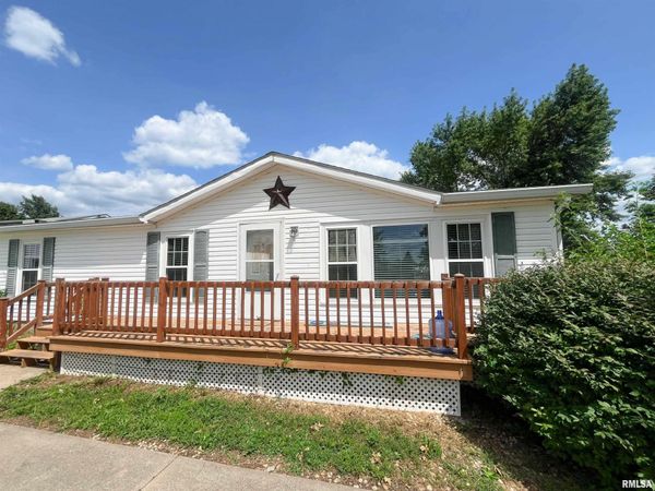 409 233RD Street, Aledo, IL 61231
