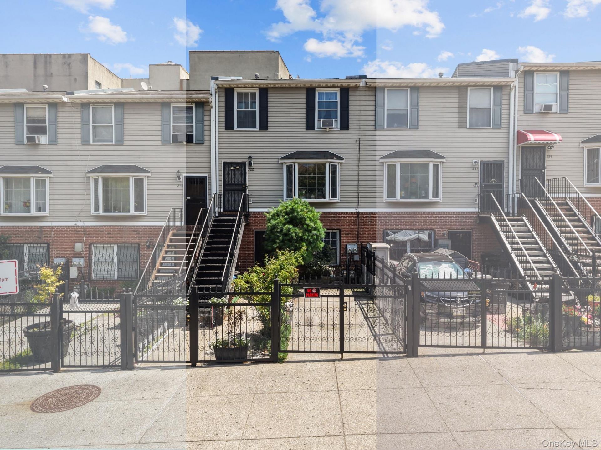 288 Cypress Avenue, Bronx, NY 10454 Main Photo