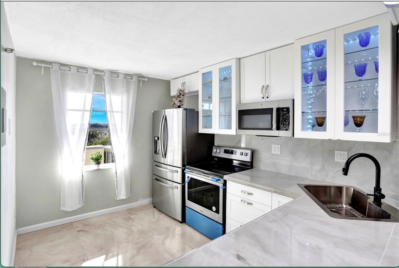 3940 Inverrary Boulevard , Unit 703A, Lauderhill, FL 33319 Photo