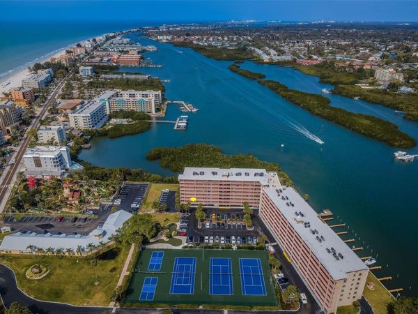 19451 GULF BOULEVARD , Unit 301, INDIAN SHORES, FL 33785