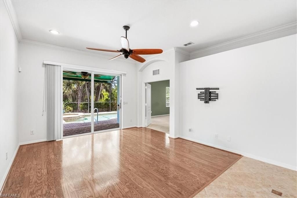2493 Keystone Lake Dr, Cape Coral, FL 33909 Photo