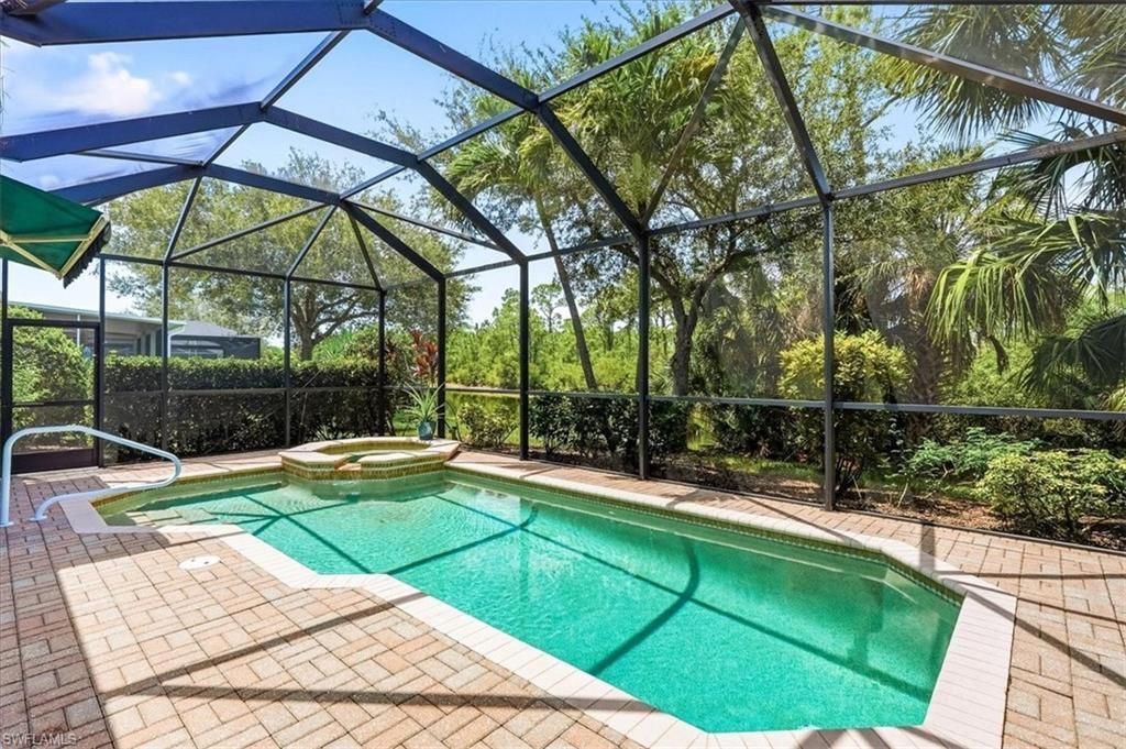2493 Keystone Lake Dr, Cape Coral, FL 33909 Photo