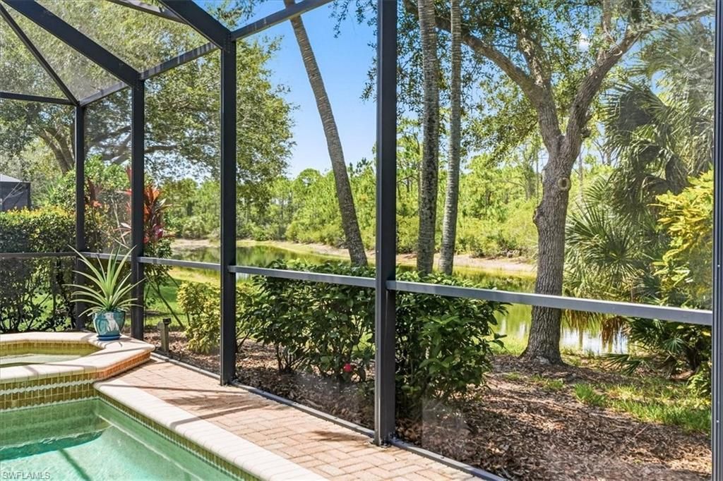 2493 Keystone Lake Dr, Cape Coral, FL 33909 Photo