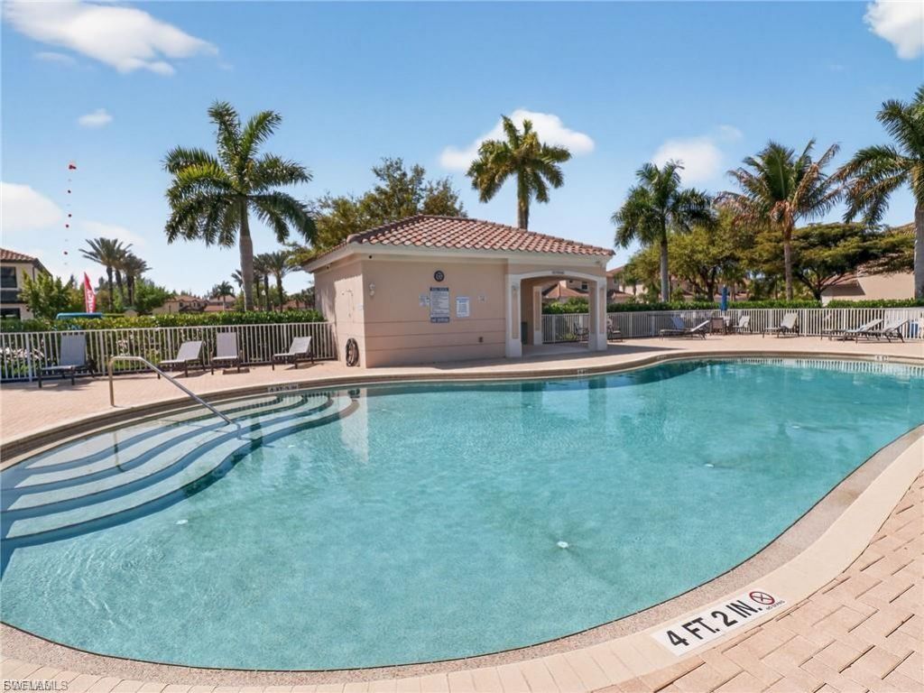 2493 Keystone Lake Dr, Cape Coral, FL 33909 Photo