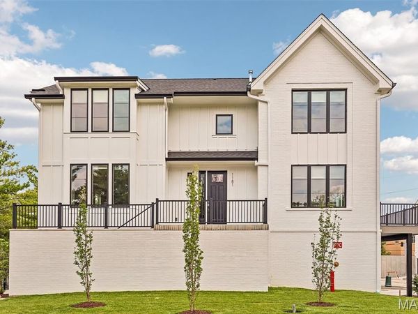 1181 Noa Lane, Olivette, MO 63132