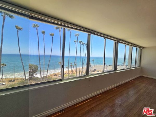 17368 W Sunset Blvd, Unit 405 A, Pacific Palisades, CA 90272