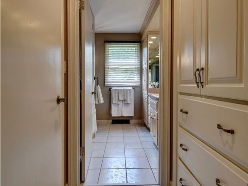 1157 Hilltop Road NW, New Philadelphia, OH 44663 Photo 18