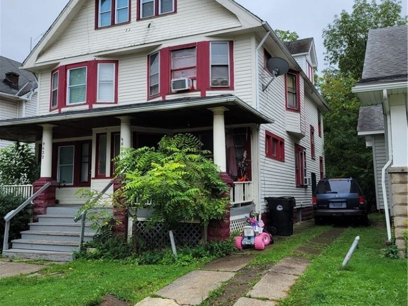 9620 Fuller Avenue, Cleveland, OH 44104 Photo 2