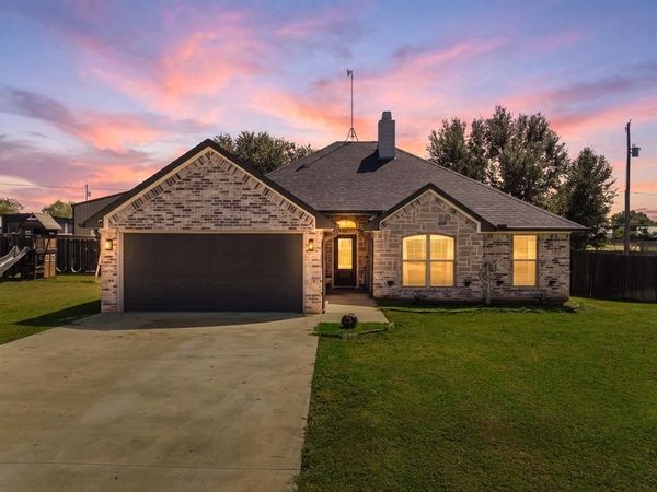 116 Wildcat Way , Whitney, TX 76692