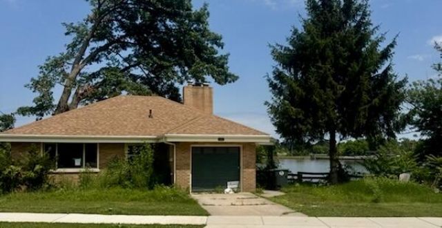 28 E 3rd Street, Hobart, IN 46342 Main Photo