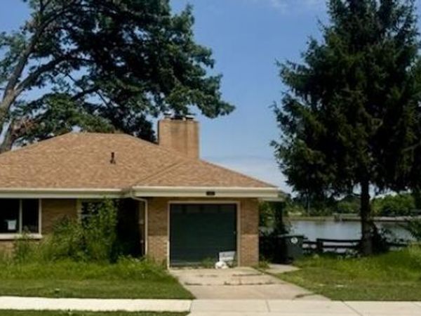 28 E 3rd Street, Hobart, IN 46342