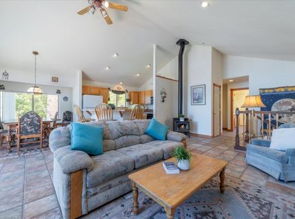 8749 Brockway Vista Avenue , Kings Beach, CA 96143 Photo