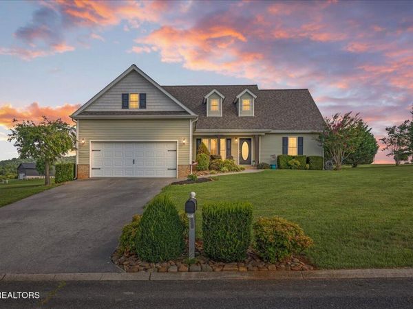300 Moores Way, Madisonville, TN 37354