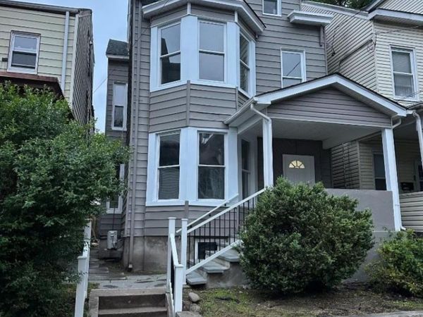 676 E 24Th St, Paterson, NJ 07504