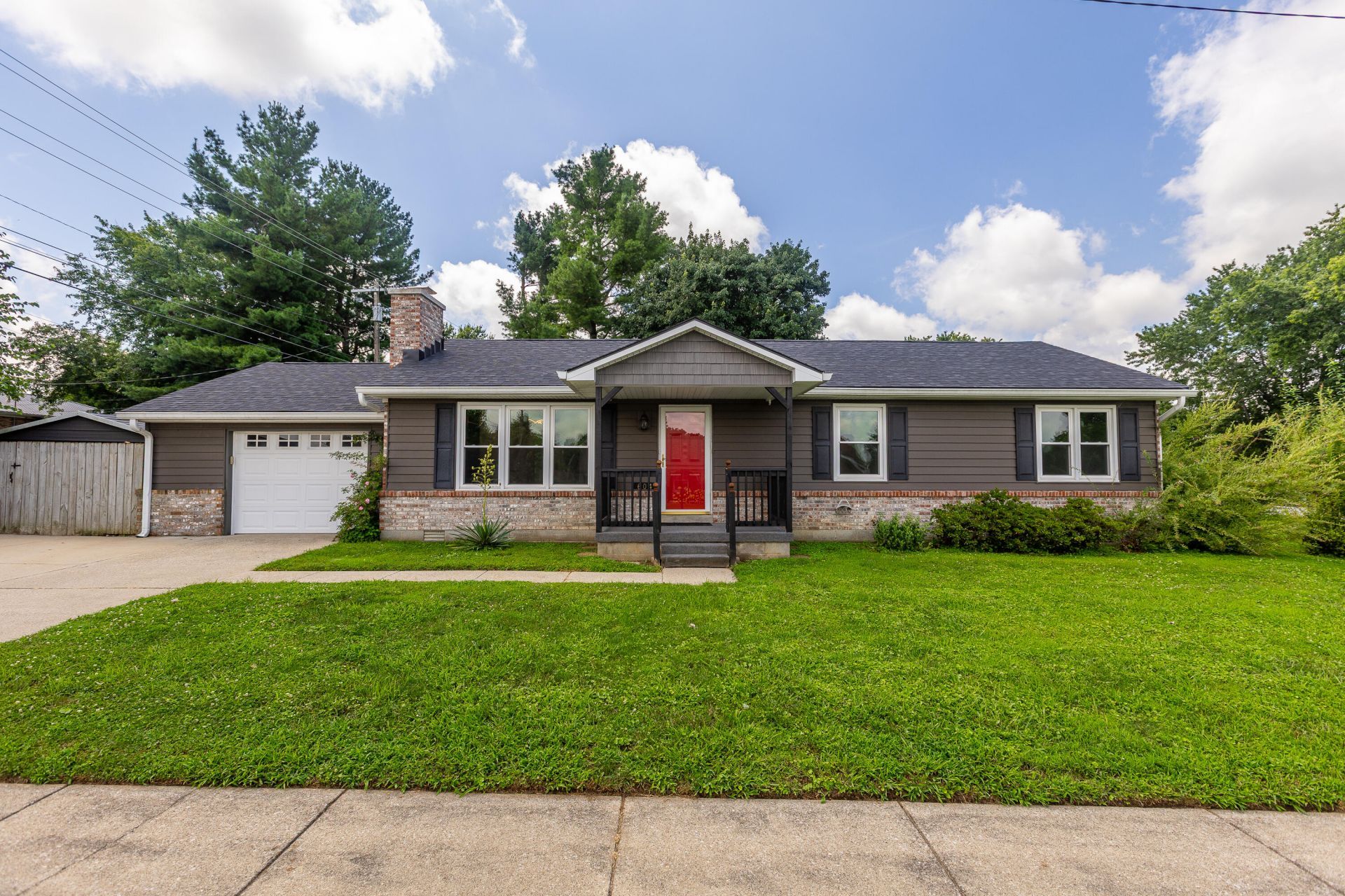 604 Hickory Hill Drive, Nicholasville, KY 40356 Main Photo