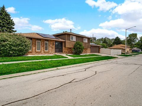 Main Photo