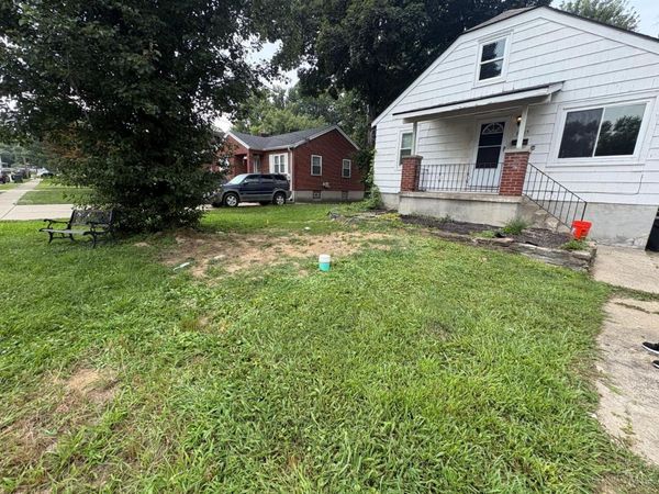 6915 Kleindale Avenue, Cincinnati, OH 45231