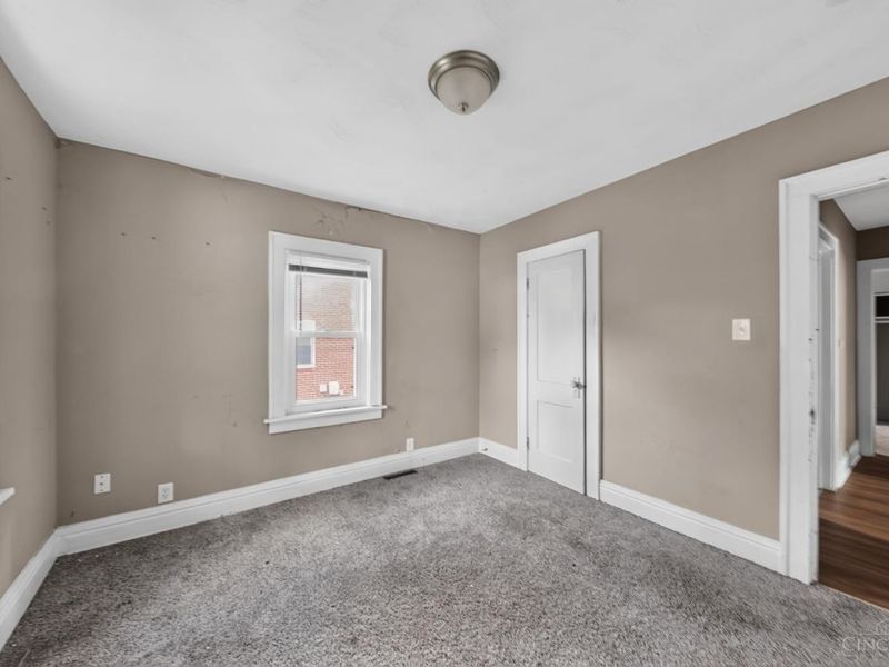 6915 Kleindale Avenue, North College Hill, OH 45231 Photo 12