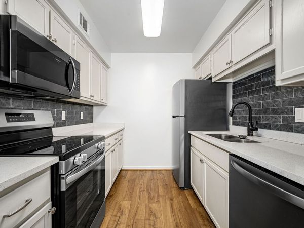 2122 Acklen Avenue , Unit 5, Nashville, TN 37212