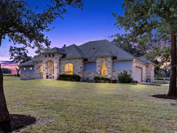 1802 Fm 3335, Stockdale, TX 78160