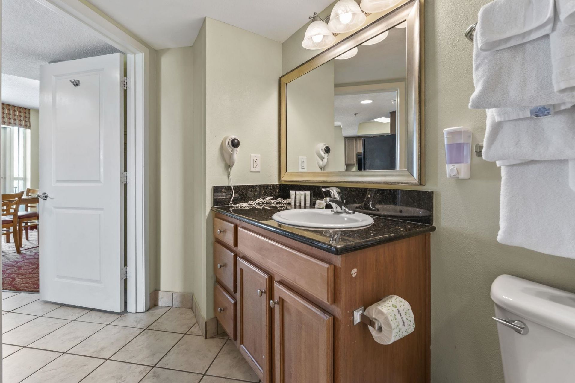 504 N Ocean Blvd. Photo 32