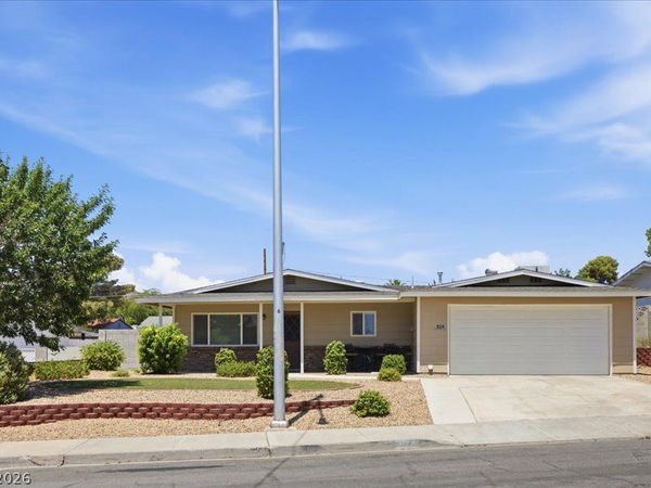 524 8th Street , Boulder City, NV 89005