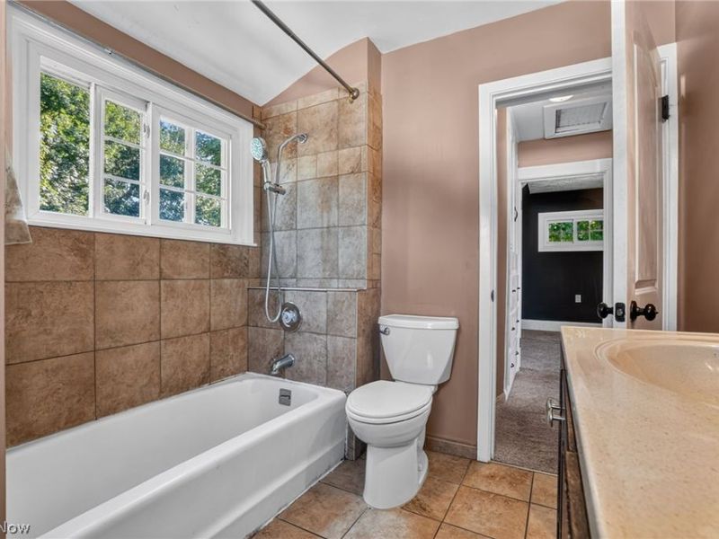 3912 Lake Road W, Saybrook, OH 44004 Photo 33