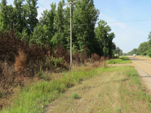 8209 S Highway 79 , Pine Bluff, AR 71603