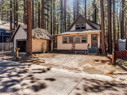 3678 Willow Avenue, South Lake Tahoe, CA 96150 Photo