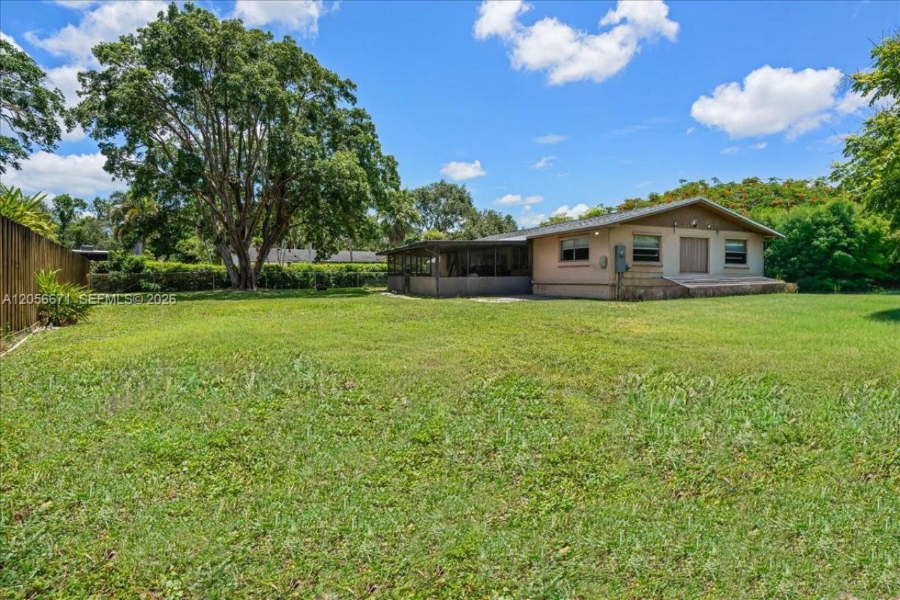 27305 SW 162nd Ct, Homestead, FL 33031 Photo
