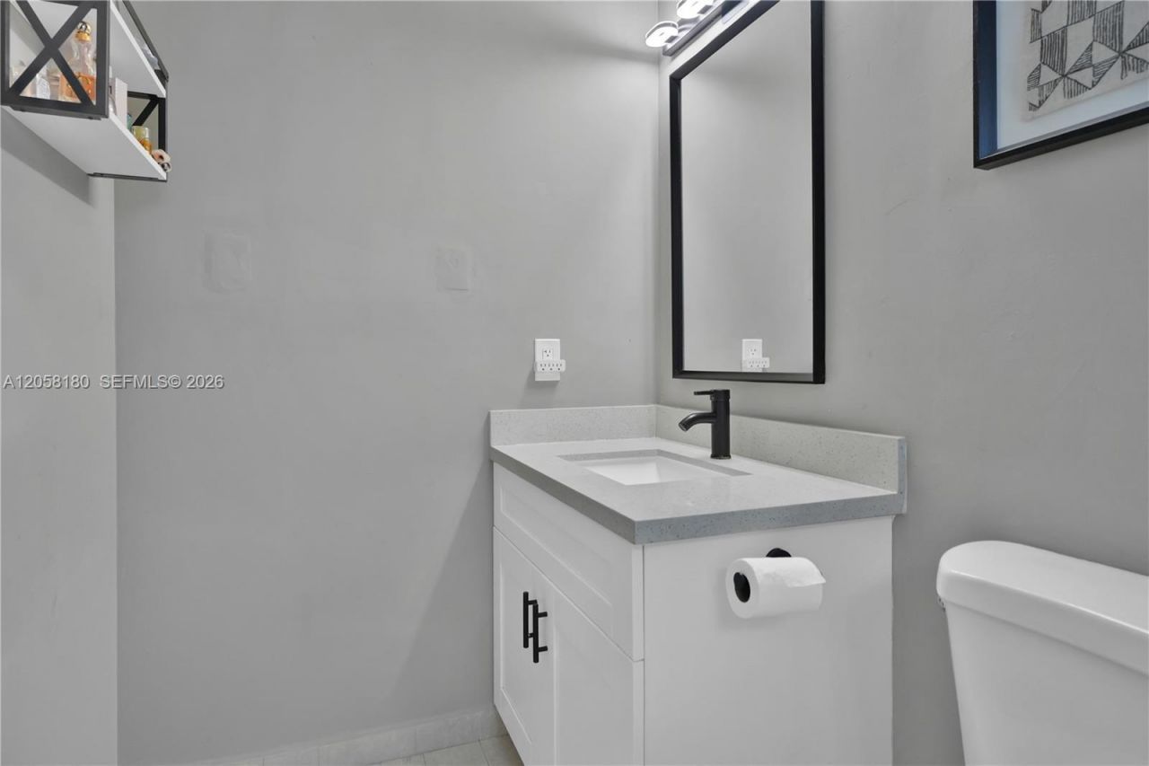 20464 NW 19th Ave, Miami Gardens, FL 33056 Photo