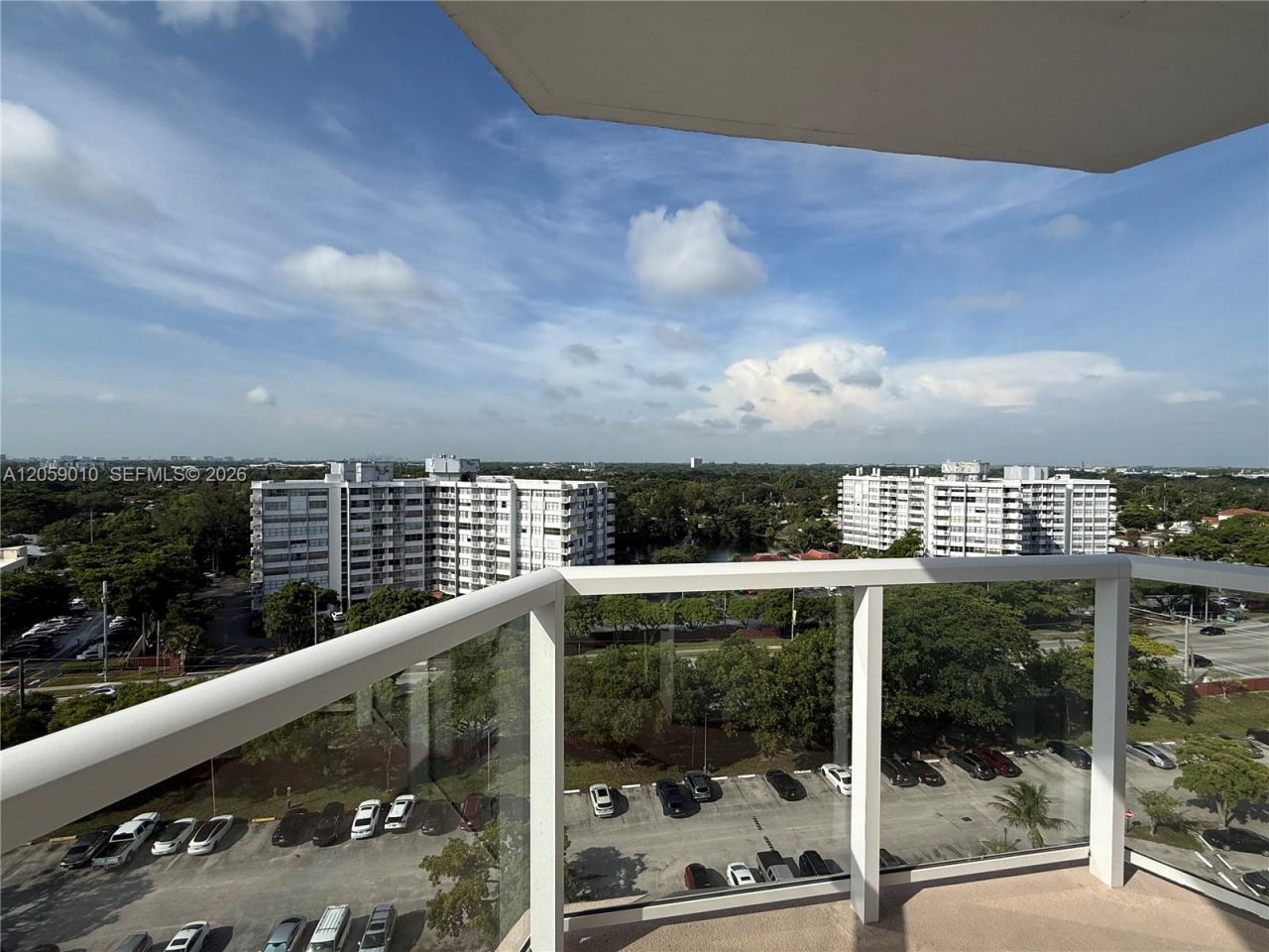 1351 NE Miami Gardens Dr, Unit 1215E, Miami, FL 33179 Photo